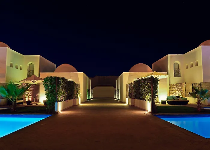 Arabesque Resort, & 4*