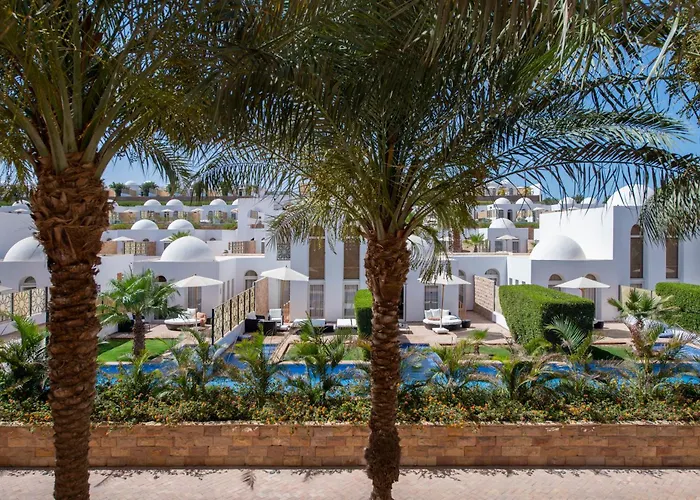 Arabesque Resort, & Resort