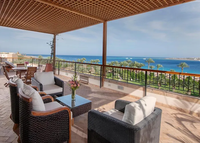 Arabesque Resort, &