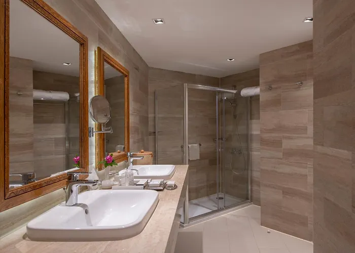 Arabesque Resort, & 4*