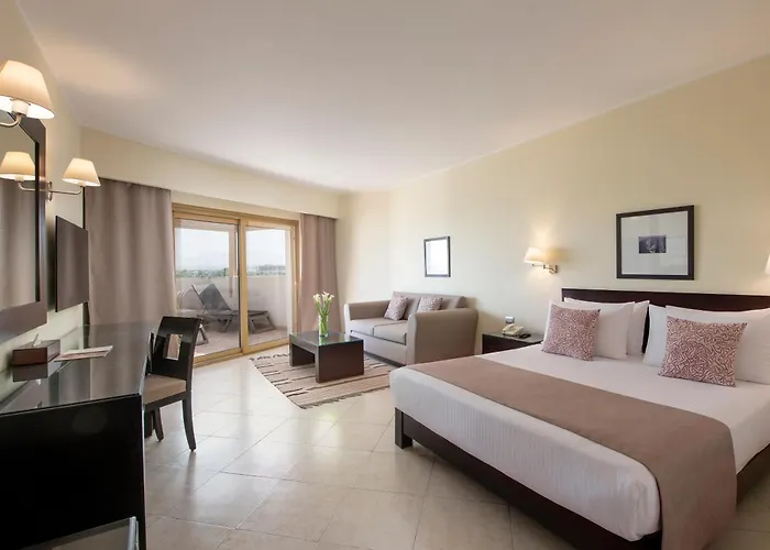Arabesque Resort, & Resort Hurghada